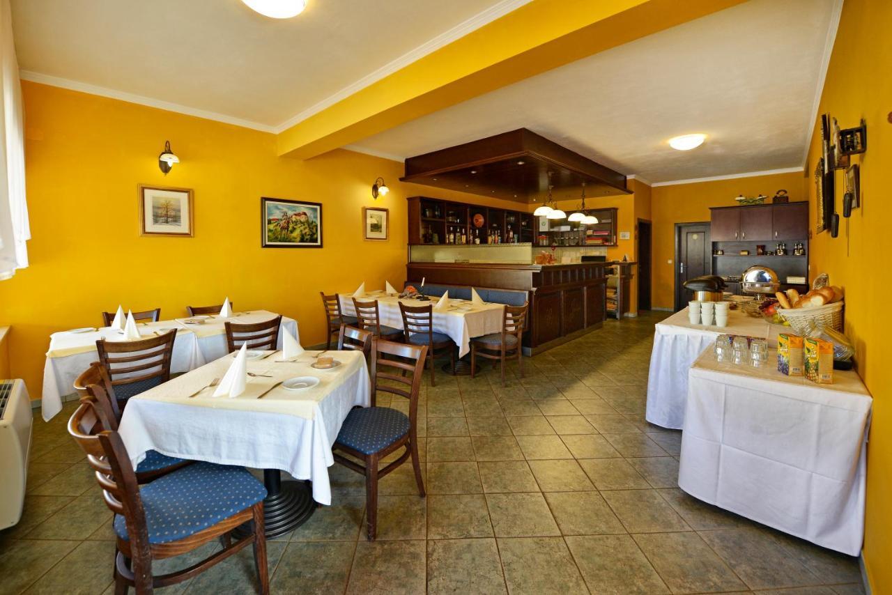 Bed And Breakfast Julia Seget  Exterior photo